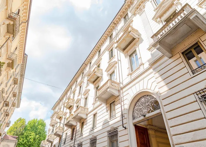 Bright Arched Flat - Cozy Minimal Escape Torino