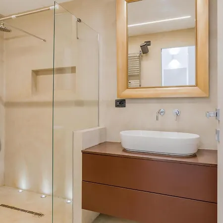 Διαμέρισμα Bright Arched Flat - Cozy Minimal Escape *