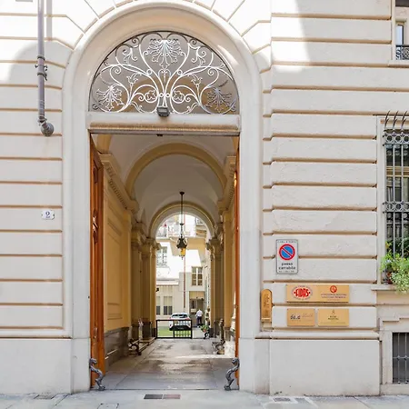 Bright Arched Flat - Cozy Minimal Escape